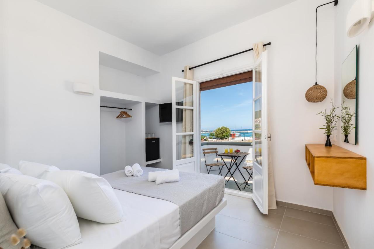 Uncle John'S Guesthouse Skopelos Buitenkant foto