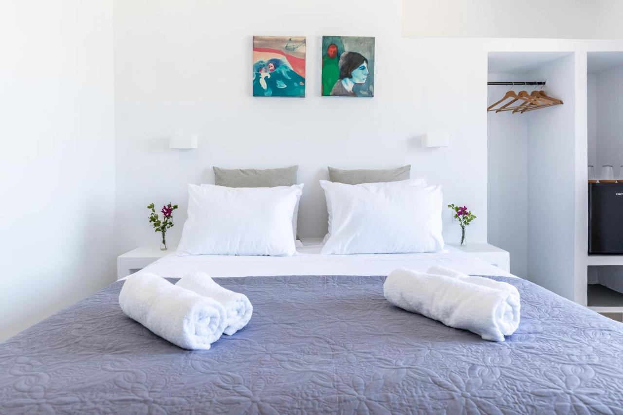 Uncle John'S Guesthouse Skopelos Buitenkant foto