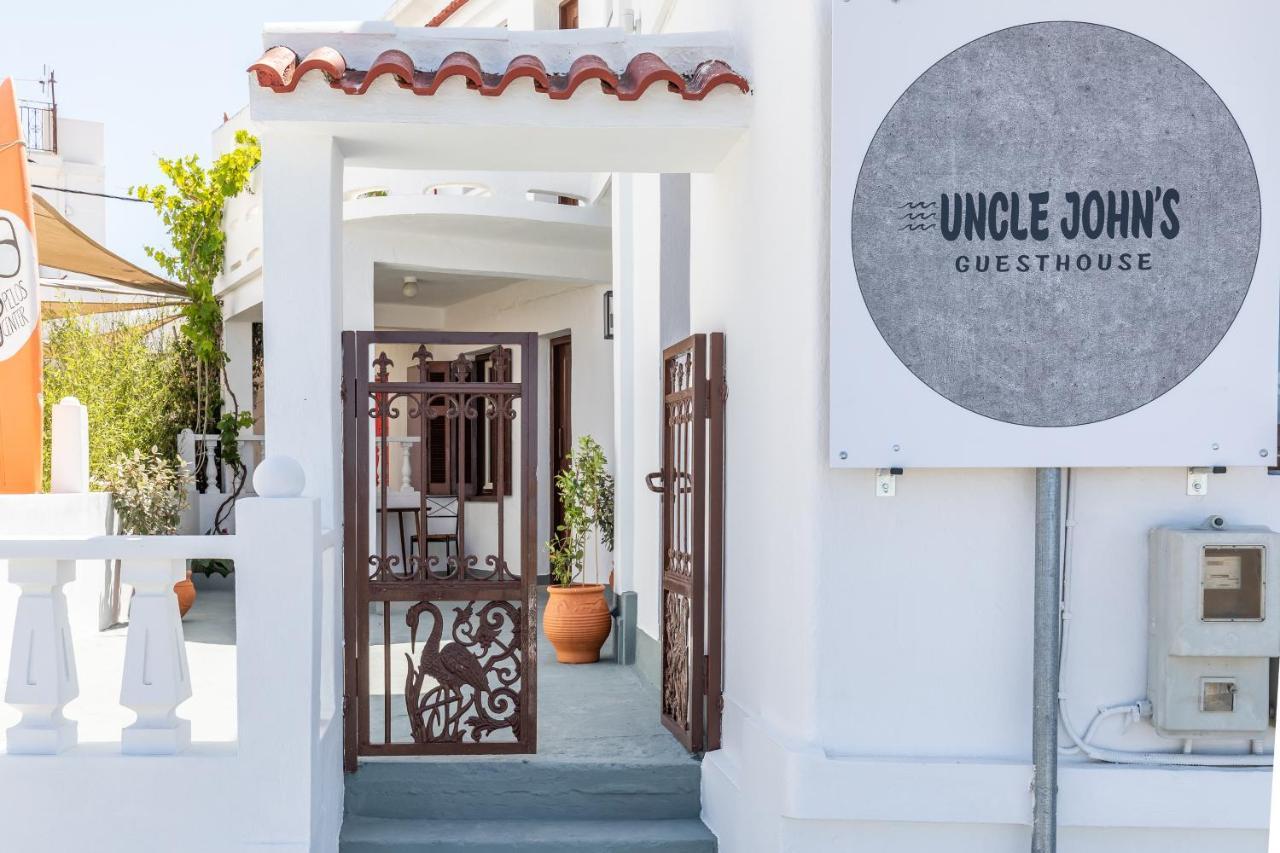 Uncle John'S Guesthouse Skopelos Buitenkant foto