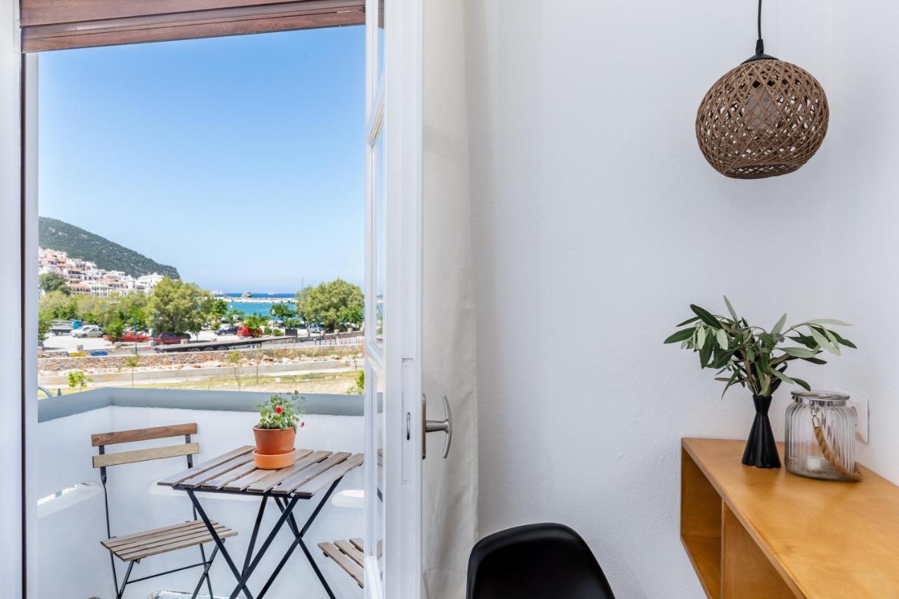 Uncle John'S Guesthouse Skopelos Buitenkant foto