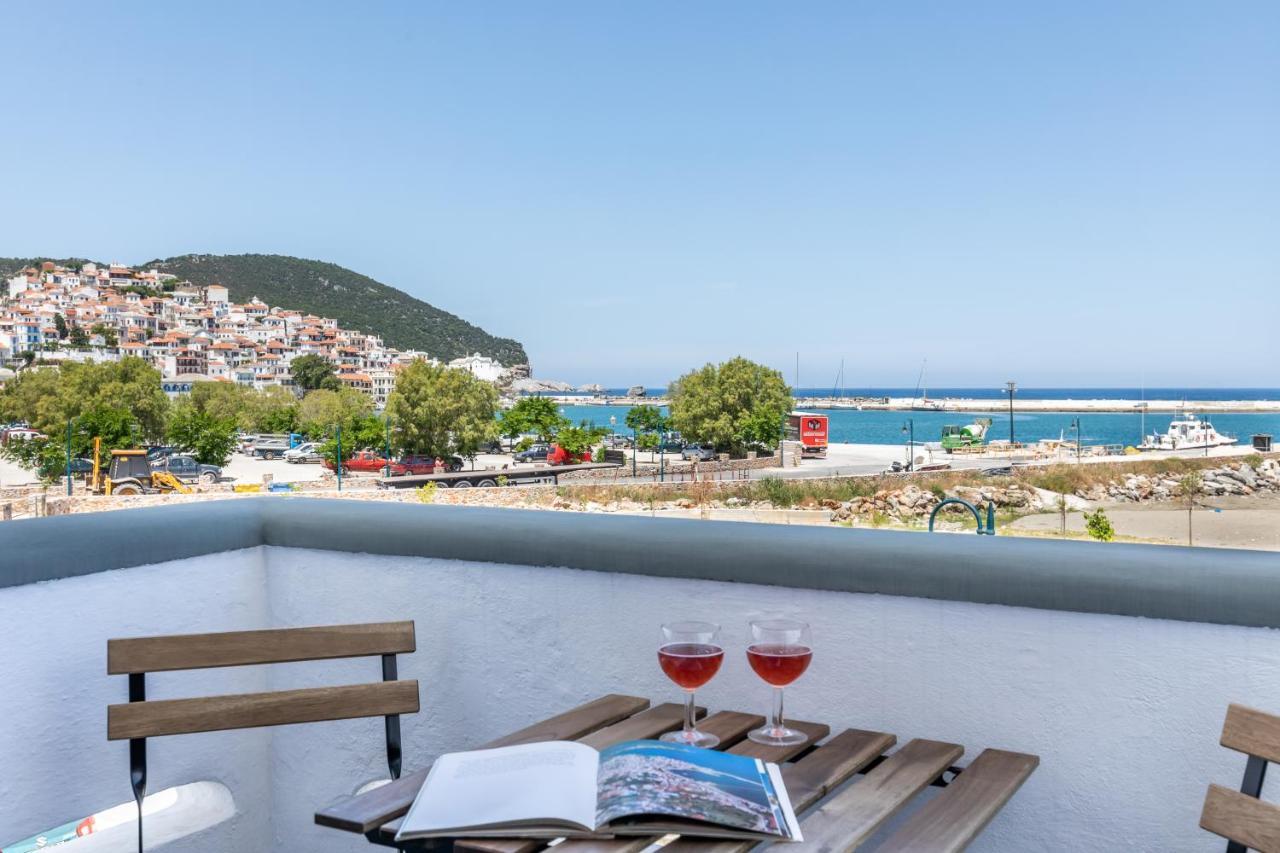 Uncle John'S Guesthouse Skopelos Buitenkant foto