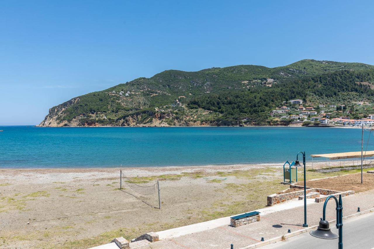 Uncle John'S Guesthouse Skopelos Buitenkant foto